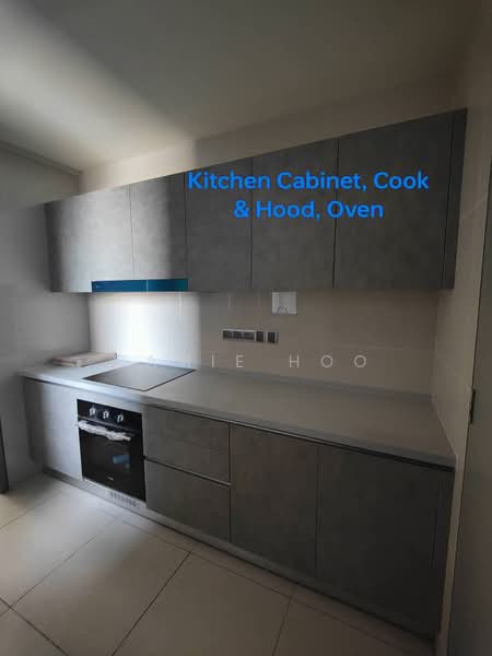 Kediaman Servis untuk Dijual di The Era @ Duta North - Camie Hoo - Kitchen - PropertyGuru.com.my