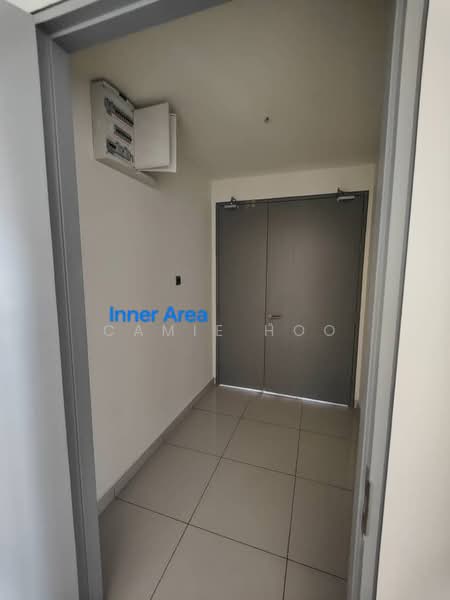 Kediaman Servis untuk Dijual di The Era @ Duta North - Camie Hoo - Corridor - PropertyGuru.com.my