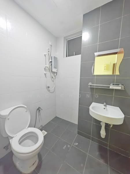 Servis Apartment untuk Disewa di Ascotte Boulevard - Mac Chong - Bathroom - PropertyGuru.com.my