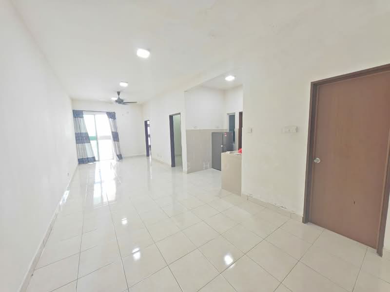Servis Apartment untuk Disewa di Ascotte Boulevard - Mac Chong - Living Room - PropertyGuru.com.my