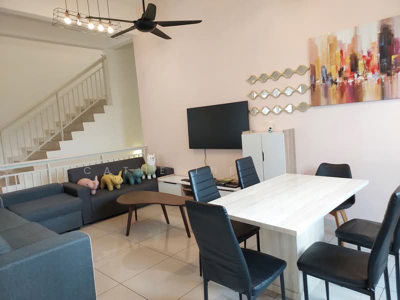 Rumah Bandar untuk Disewa di 16 Sierra (Puchong) - Catherine Lau - Living Room - PropertyGuru.com.my