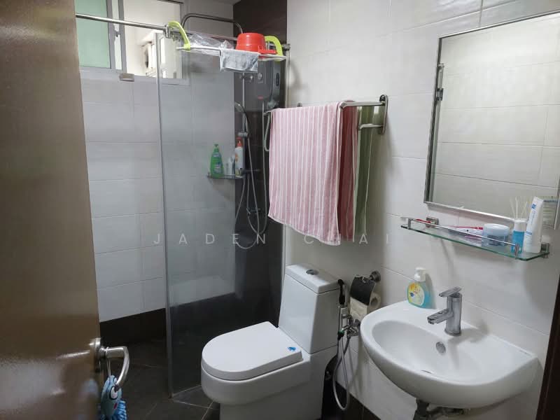 Servis Apartment untuk Dijual di Saville @ Melawati - Jaden Chai - Bathroom - PropertyGuru.com.my