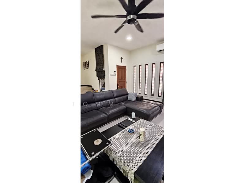 2-storey Terraced House for Sale in Taman Laguna (Johor Bahru) - Tommy Tai - Living Room - PropertyGuru.com.my
