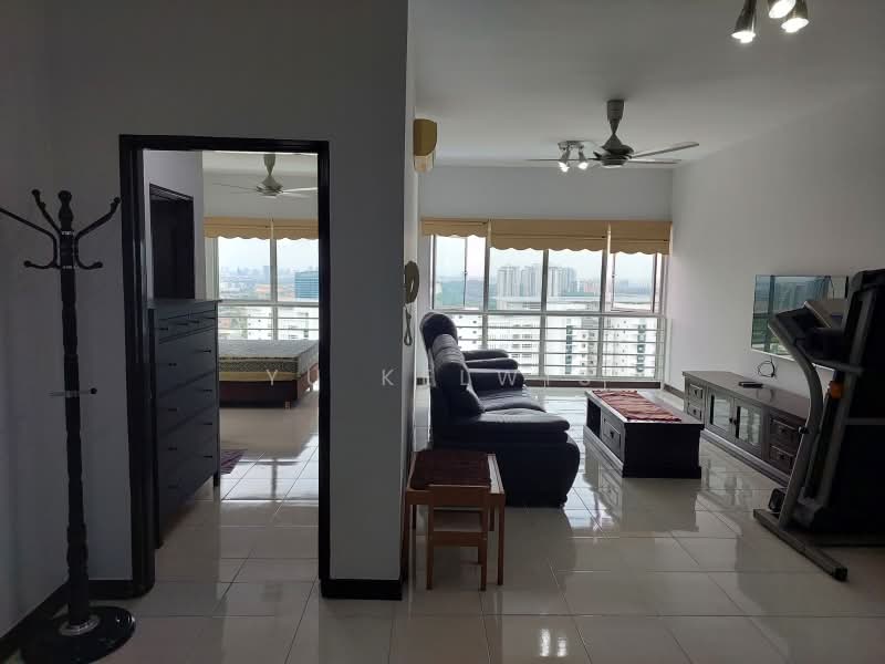 Kediaman Servis untuk Disewa di Metropolitan Square - Yu Kelwis - Living Room - PropertyGuru.com.my