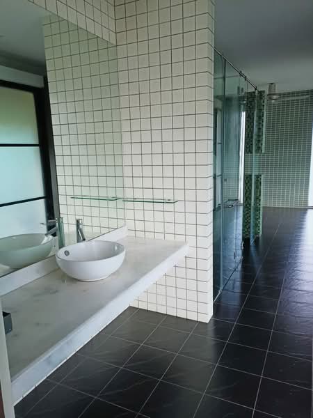 Bungalow for Sale in Bukit Gita Bayu (Seri Kembangan) - Esharani . - PropertyGuru.com.my