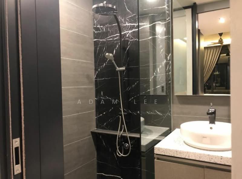 Servis Apartment untuk Dijual di Expressionz Professional Suites - Adam Lee - Bathroom - PropertyGuru.com.my