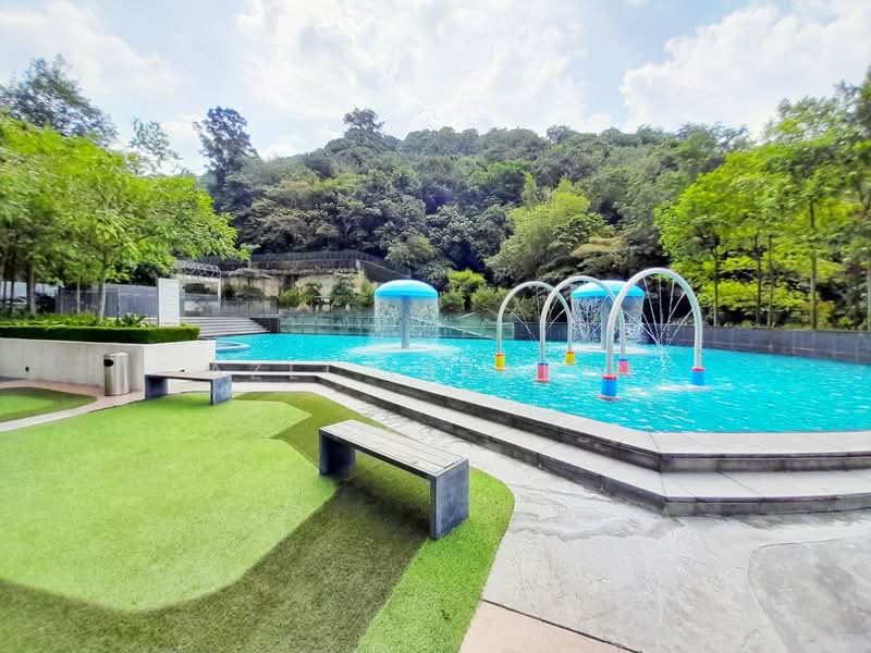 Kondominium untuk Dijual di Kaleidoscope (Residensi Setiawangsa) - Azli Ibrahim - Pool - PropertyGuru.com.my
