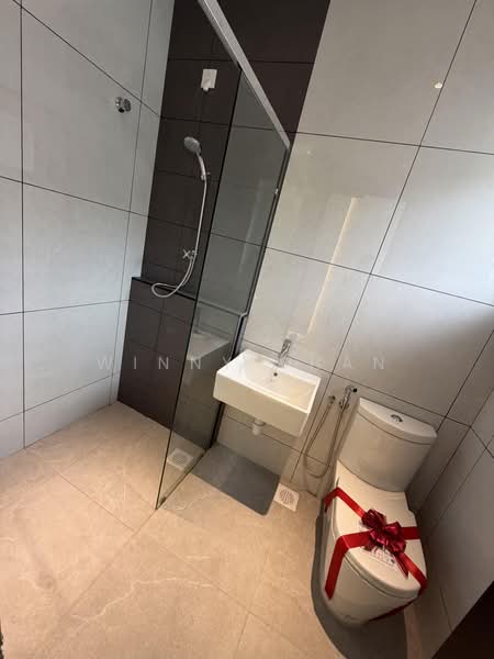 1.5-storey Terraced House for Sale in Ipoh (Perak) - Winny Chan - Bathroom - PropertyGuru.com.my