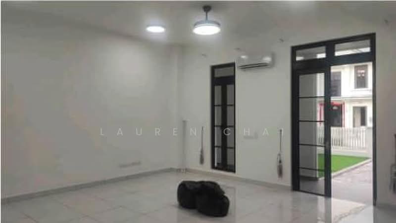 Rumah Kluster untuk Dijual di Eco Botanic (Iskandar Puteri (Nusajaya)) - Lauren Chai - Living Room - PropertyGuru.com.my