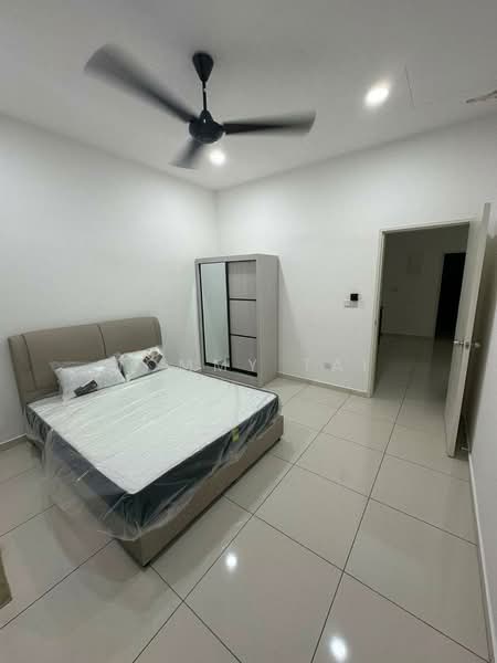 Rumah Teres 2 Tingkat untuk Disewa di Taman Desa Tebrau (Tebrau) - Tommy Tai - Bedroom - PropertyGuru.com.my