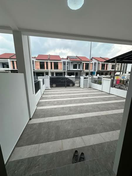 Rumah Teres 2 Tingkat untuk Disewa di Taman Desa Tebrau (Tebrau) - Tommy Tai - Exterior - PropertyGuru.com.my