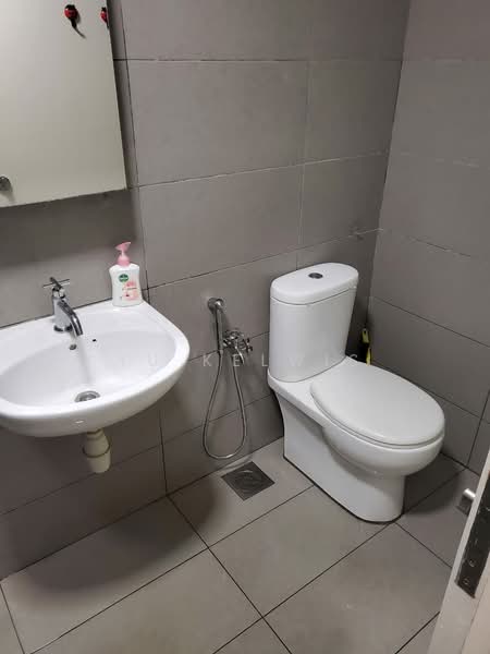 Servis Apartment untuk Disewa di Avenue D'Vogue - Yu Kelwis - Bathroom - PropertyGuru.com.my