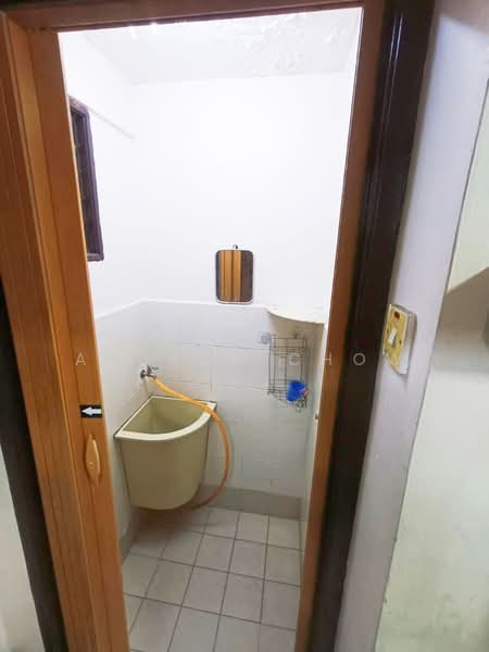 Flat for Rent at Desa Pinang 2 - Andrew Chow - Bathroom - PropertyGuru.com.my