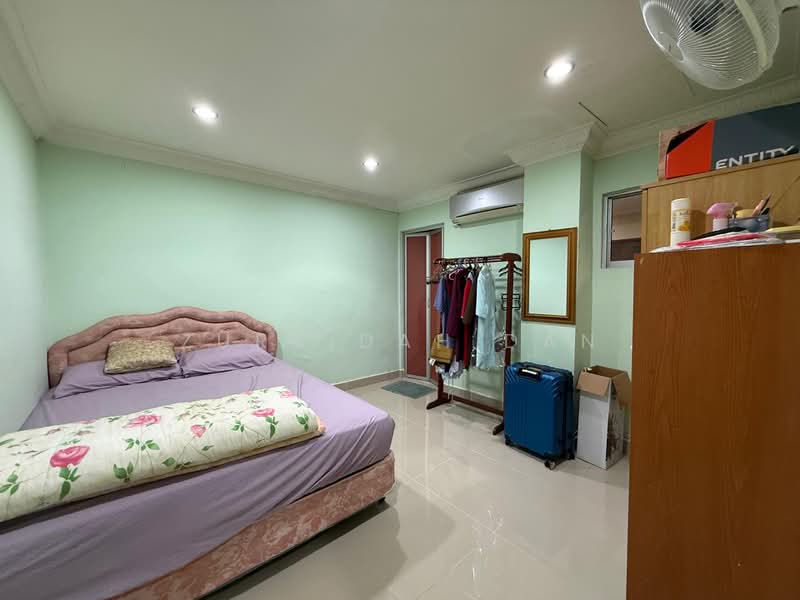 Rumah Teres 2 Tingkat untuk Dijual di Saujana Impian (Kajang) - Zuraidah Dan - Bedroom - PropertyGuru.com.my