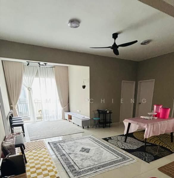 Kondominium untuk Disewa di Residensi Begonia - TOMMY CHIENG - Living Room - PropertyGuru.com.my