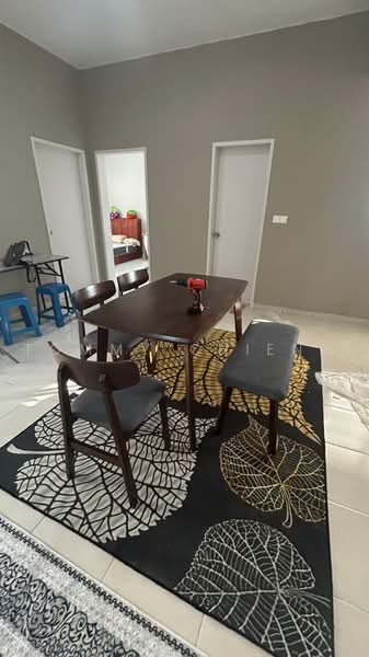 Kondominium untuk Disewa di Residensi Begonia - TOMMY CHIENG - Dining Room - PropertyGuru.com.my
