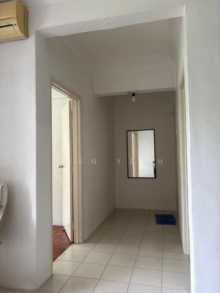 Apartment for Sale at Sri Selera Court Apartment - Sean Yeoh - Corridor - PropertyGuru.com.my