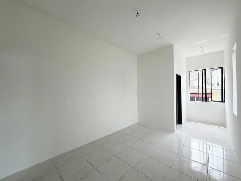 2-storey Terraced House for Sale in Kampar (Perak) - Kevin Chai - Bedroom - PropertyGuru.com.my