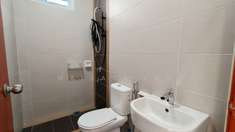 Semi-Detached House for Sale in Taman Austin Heights (Tebrau) - Wallace Ang - Bathroom - PropertyGuru.com.my