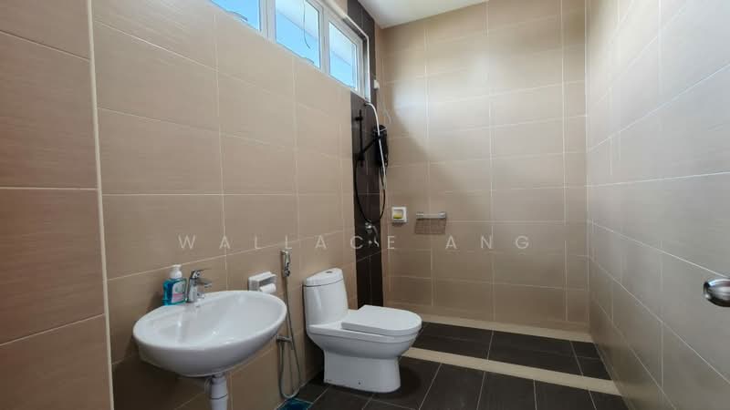 Semi-Detached House for Sale in Taman Austin Heights (Tebrau) - Wallace Ang - Bathroom - PropertyGuru.com.my