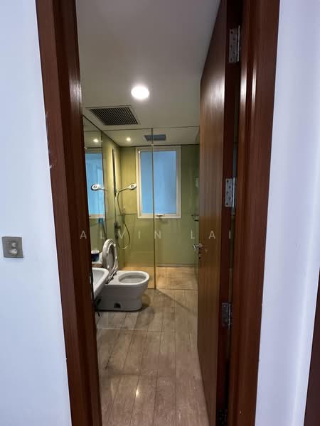 Servis Apartment untuk Dijual di Quadro Residences - Alvin Lai - Bathroom - PropertyGuru.com.my