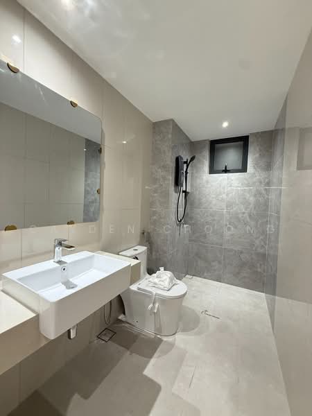 Service Residence for Sale at M Amaya - Cayden Choong - Bathroom - PropertyGuru.com.my