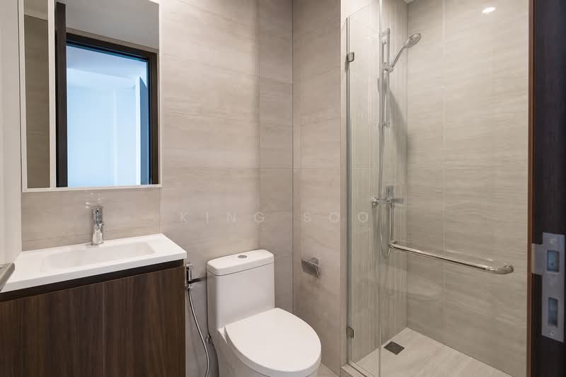 Servis Apartment untuk Dijual di Binastra Cochrane - King Soo - Bathroom - PropertyGuru.com.my