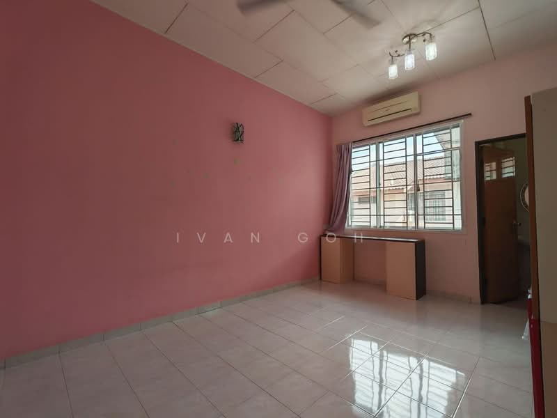 2-storey Terraced House for Sale in Taman Saujana Indah (Bukit Katil) - Ivan Goh - Interior - PropertyGuru.com.my