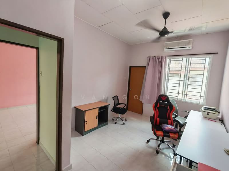 2-storey Terraced House for Sale in Taman Saujana Indah (Bukit Katil) - Ivan Goh - Study - PropertyGuru.com.my