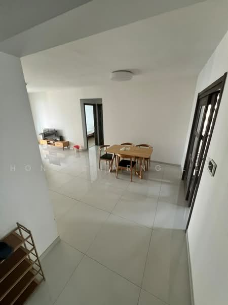 Apartment for Rent at Regalia Park @ Forest City - Hong Charng Lee - Living Room - PropertyGuru.com.my