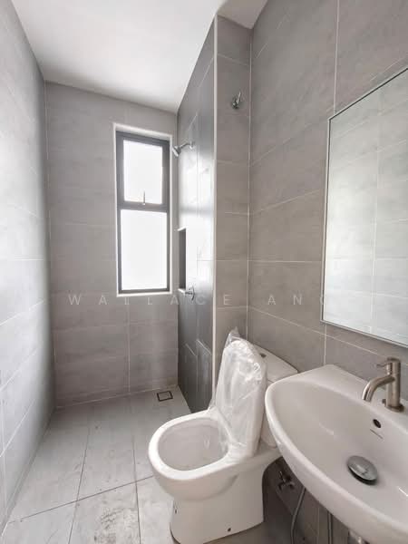 Cluster House for Sale in Austin (Johor Bahru) - Wallace Ang - Bathroom - PropertyGuru.com.my