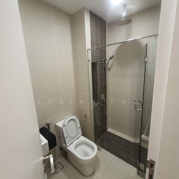 Service Residence for Sale at The Sentral Suites - Adrian Foo - Bathroom - PropertyGuru.com.my