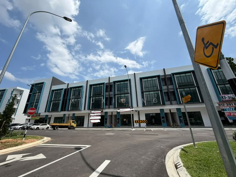 Shop / Office for Rent in Bandar Baru Permas Jaya (Permas Jaya) - Xiuxiu Ng - Exterior - PropertyGuru.com.my