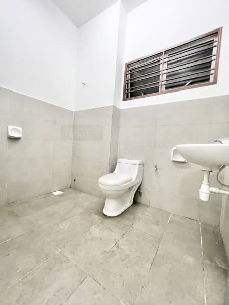 Cluster House for Rent in Taman Saga (Klang) - Eric Yap - Bathroom - PropertyGuru.com.my