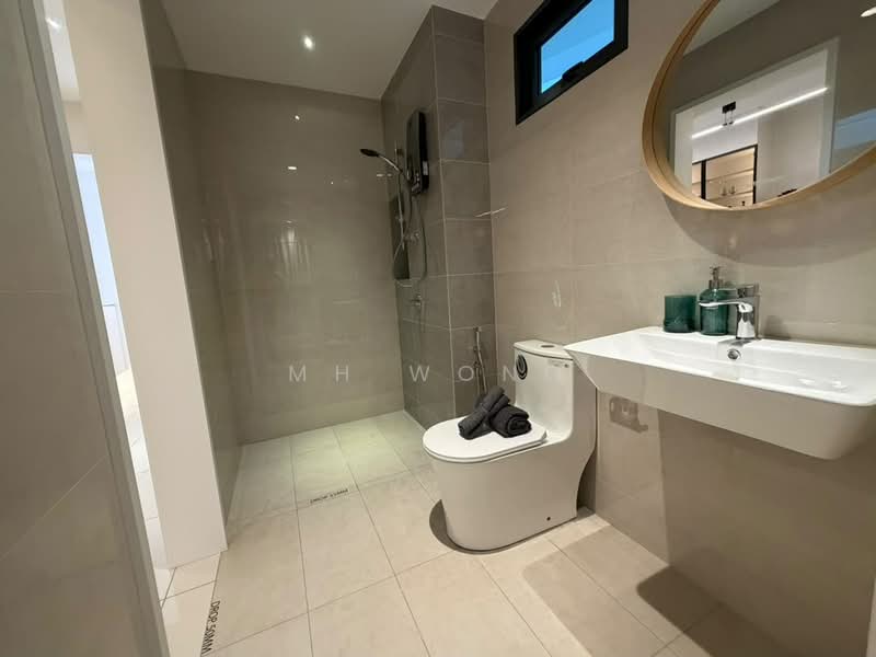 Servis Apartment untuk Dijual di M Aurora - MH Wong - Bathroom - PropertyGuru.com.my