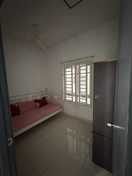 Servis Apartment untuk Disewa di Saville @ Kajang - Eson Chew - Bedroom - PropertyGuru.com.my