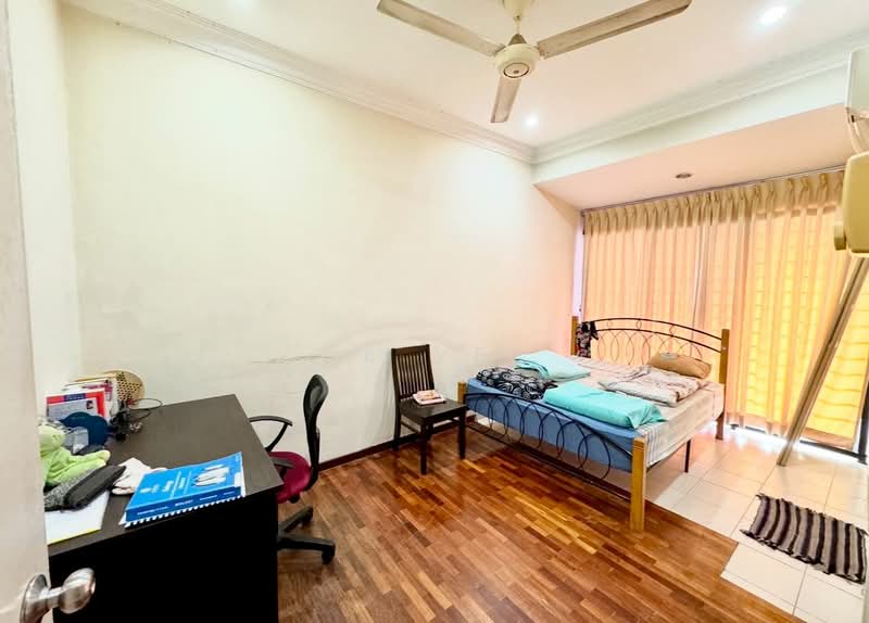 Rumah Teres 3 Tingkat untuk Dijual di Taman Esplanad (Bukit Jalil) - CK Yee - PropertyGuru.com.my