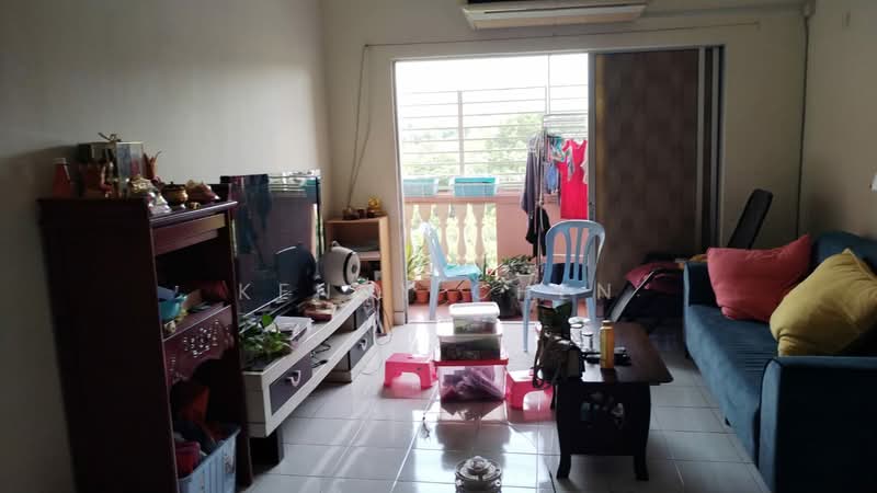 Apartment for Sale at Anggerik Villa 2 - Kenny Chen - Living Room - PropertyGuru.com.my