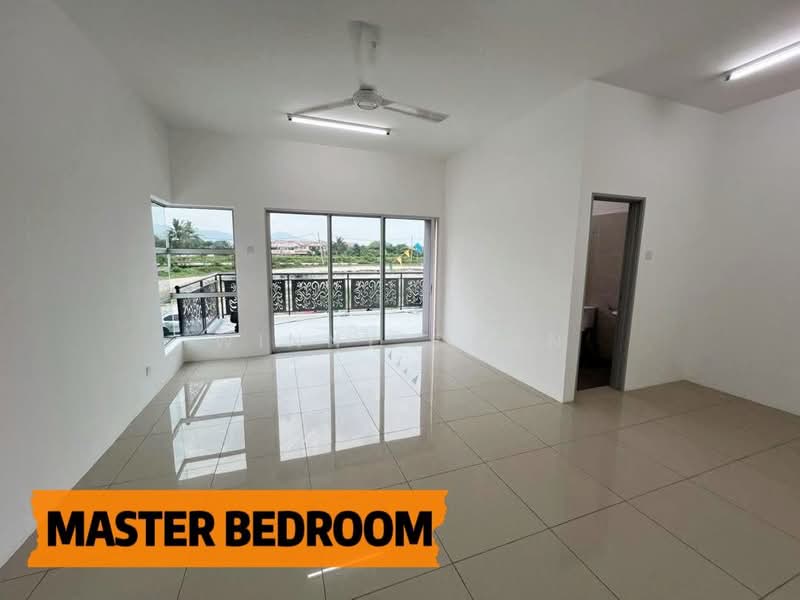Terraced House for Sale in Ipoh (Perak) - Winny Chan - Master Bedroom - PropertyGuru.com.my