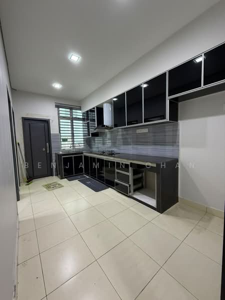Rumah Teres 2.5-Tingkat untuk Dijual di Senai (Johor) - Benjamin Chan - Kitchen - PropertyGuru.com.my