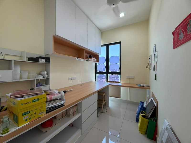 Service Residence for Sale at Fortune Centra - BC TAN - Study - PropertyGuru.com.my