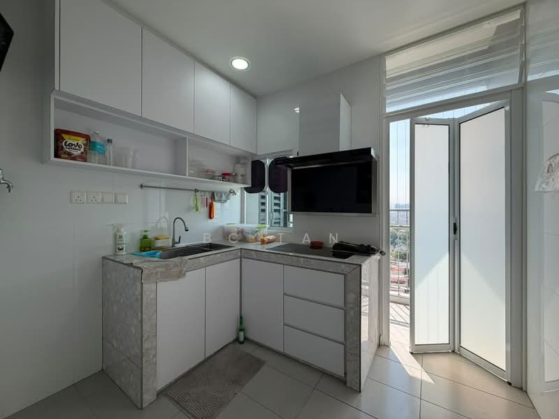 Service Residence for Sale at Fortune Centra - BC TAN - Kitchen - PropertyGuru.com.my