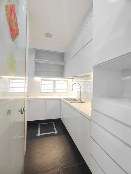 Rumah Teres 2 Tingkat untuk Disewa di Taman Setia Indah (Tebrau) - Jaslyn Tan - Kitchen - PropertyGuru.com.my