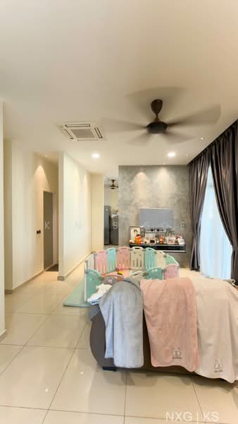 2-storey Terraced House for Rent in Puncak Alam (Selangor) - Kings Soe - Living Room - PropertyGuru.com.my