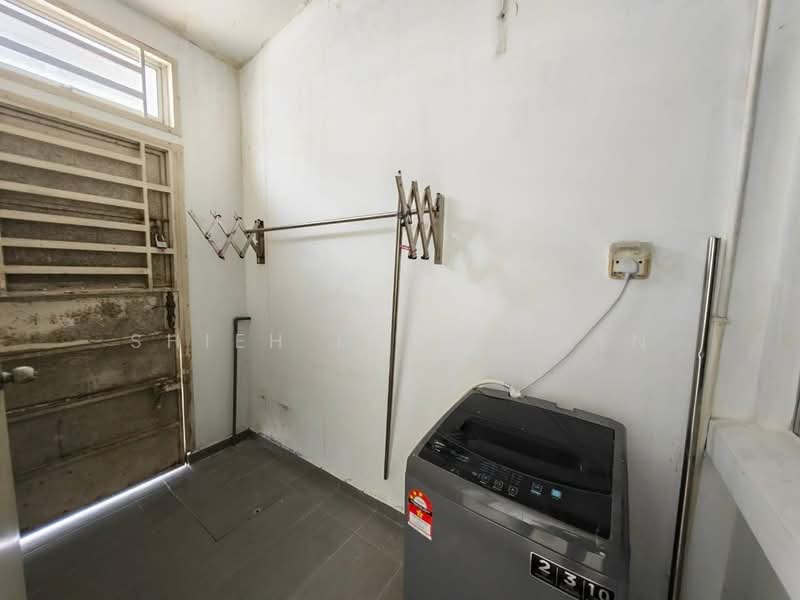 2-storey Terraced House for Sale in Taman Desa Tebrau (Tebrau) - Shieh Long Chen - Interior - PropertyGuru.com.my