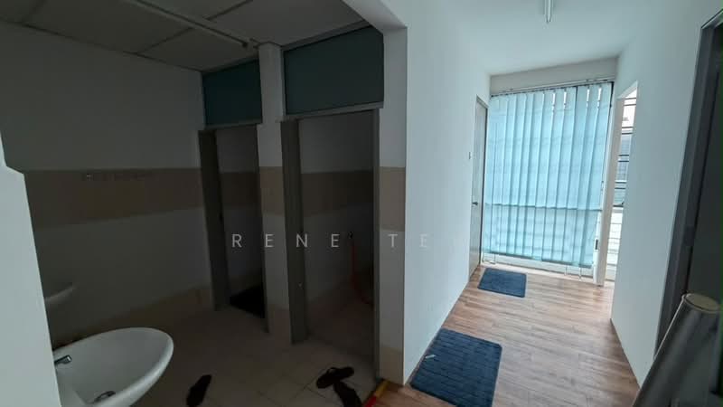 Shop / Office for Rent in Taman Molek (Johor Bahru) - Rene Tew - PropertyGuru.com.my