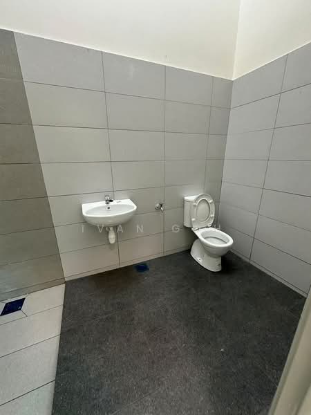 Semi-Detached House for Sale in Taman Bukit Rambai Putra (Bukit Rambai) - Ivan Goh - PropertyGuru.com.my