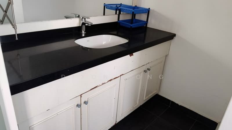 Condominium for Rent at Vista Kiara - Dixon Wong - Bathroom - PropertyGuru.com.my