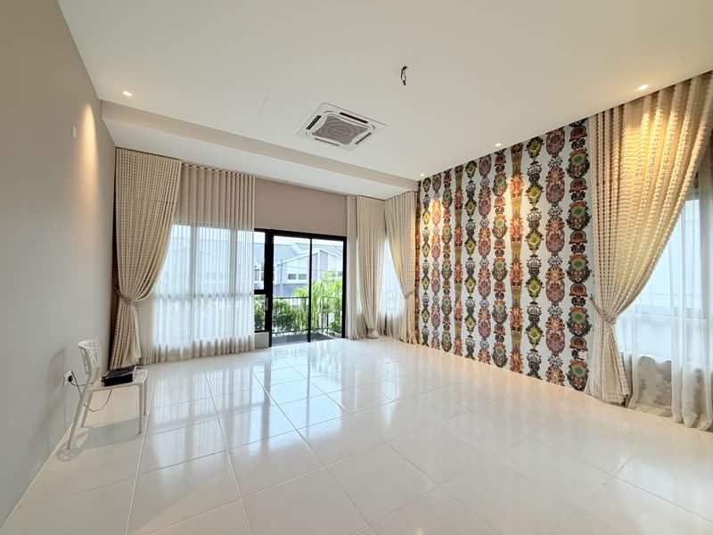 Semi-Detached House for Sale in Panorama Lapangan Perdana (Ipoh) - Winny Chan - Living Room - PropertyGuru.com.my