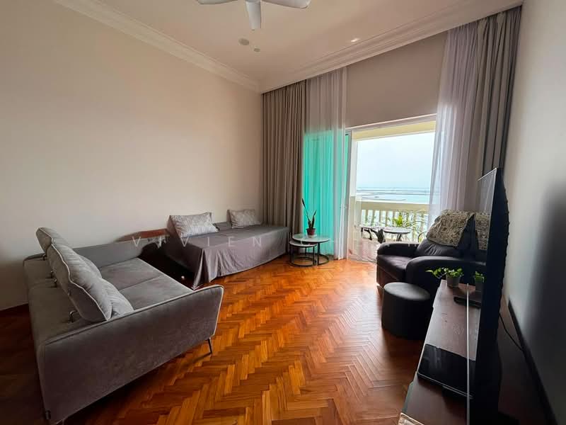 Servis Apartment untuk Disewa di Straits Quay (The Suites at Waterside) - Vivien Cheah - Living Room - PropertyGuru.com.my